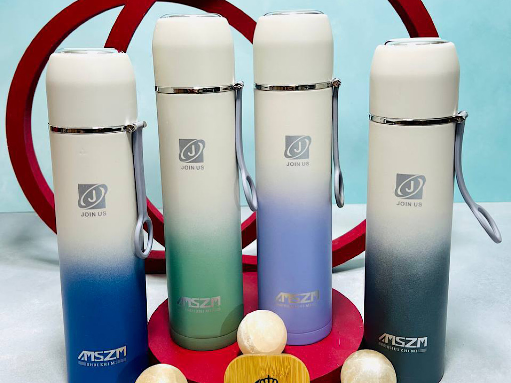 فلاسک استیل حجم 600 میلی لیتر دو رنگ طرحjoin us به همراه بند سیلیکونی