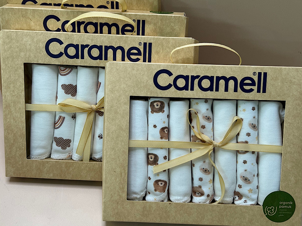 پک دستمال دهان 7 عددی طرحدار تدی و رنگین کمان  کارامل caramell