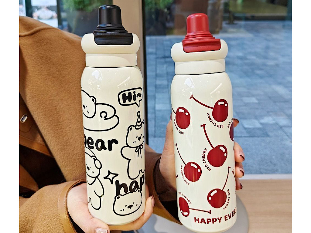 فلاسک استیل حجم 620 میلی لیتر happy life به همراه نی و بند دستی
