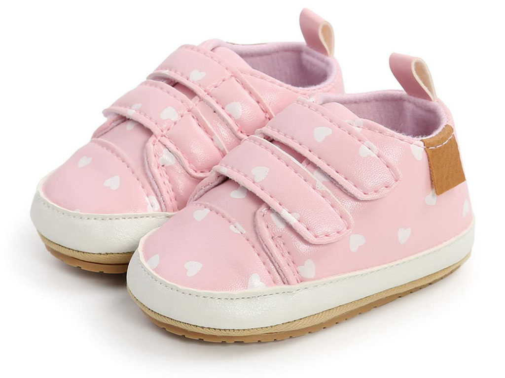 پاپوش استپ دار نوزادی رنگ صورتی طرح قلب