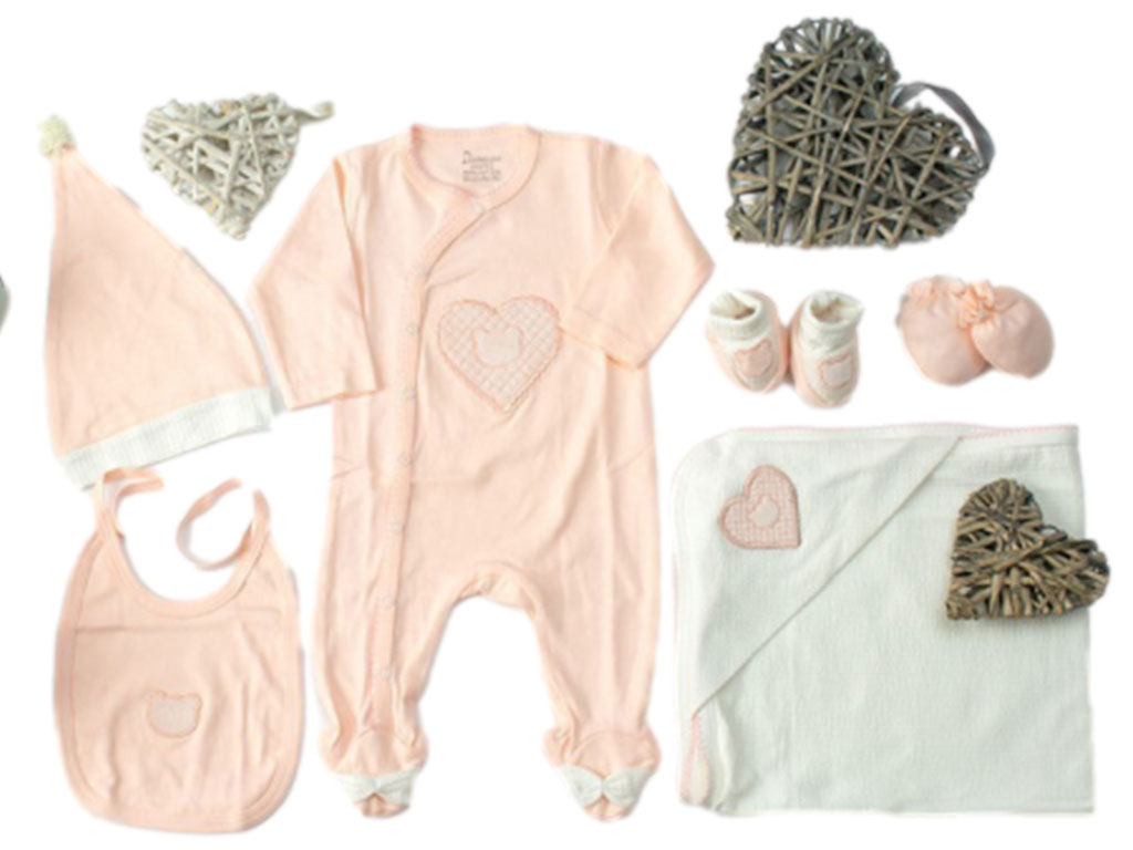 ست بیمارستانی 7 تکه رنگ صورتی طرح قلب دانالو danaloo