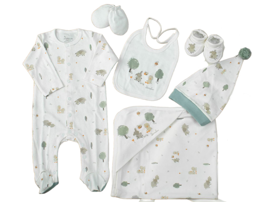 ست بیمارستانی 7 تکه رنگ سفید طرح جوجه و ببعی دانالو danaloo