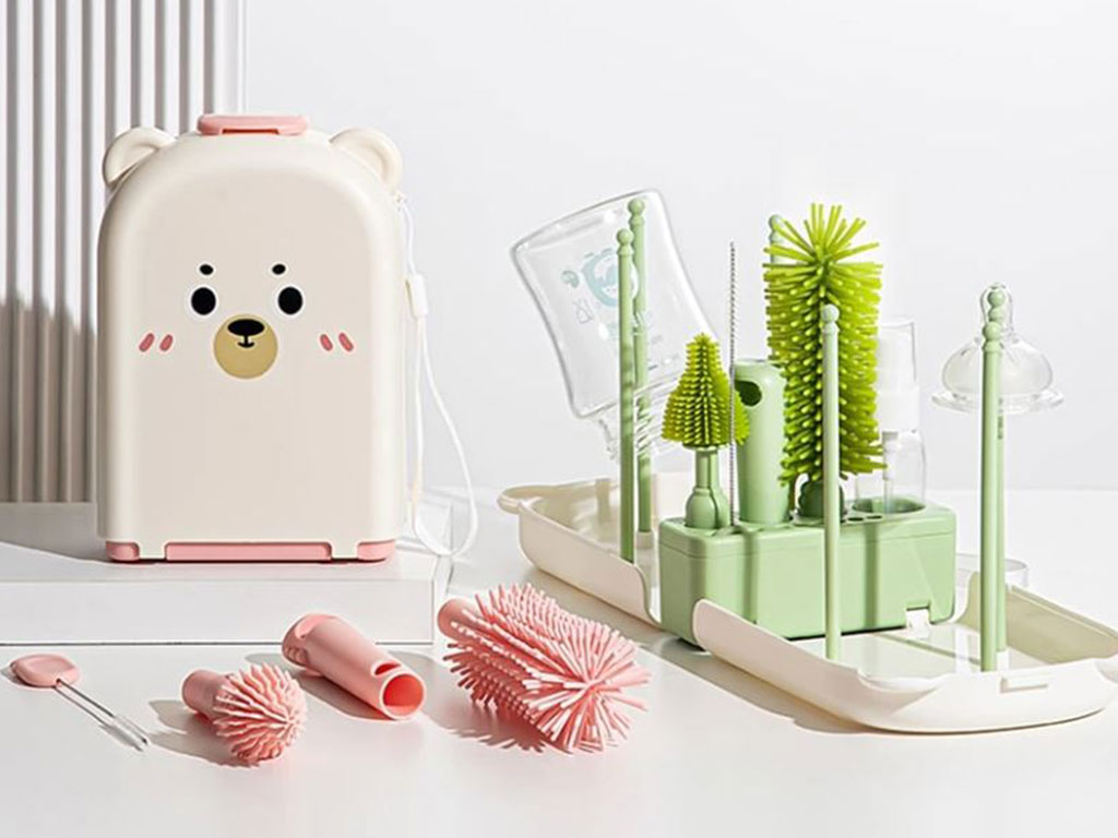 آبچکان و شیشه شور سیلیکونی دارای قاب طرح خرس