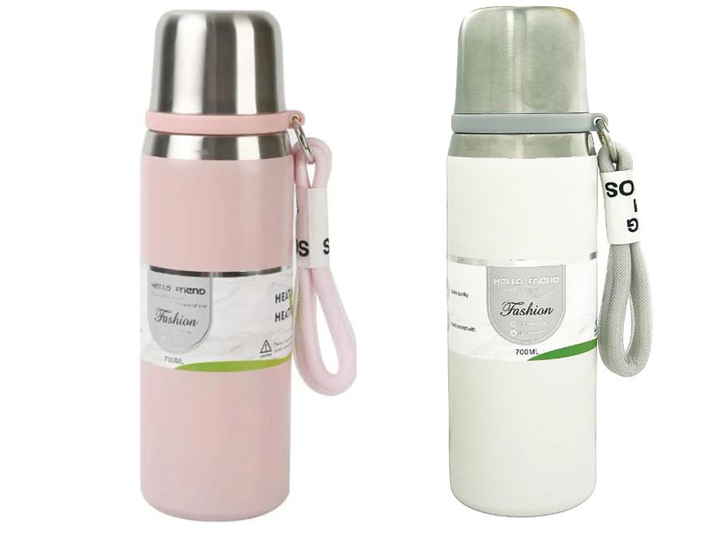 فلاسک استیل حجم 700 میلی لیتر دارای توری صافی و بند دستی