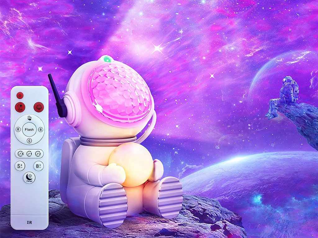 پروژکتور کهکشانی طرح ماه و فضانورد نشسته