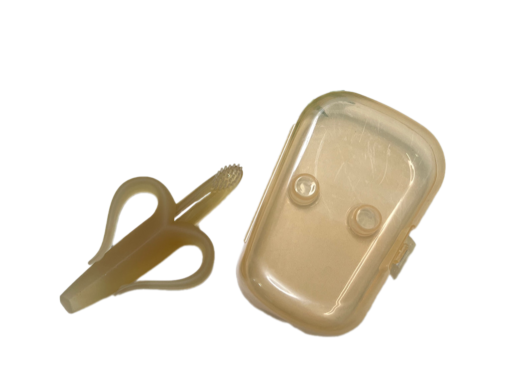 مسواک ماساژور و لثه شور قاب دار طرح هی اور شی HEORSHE