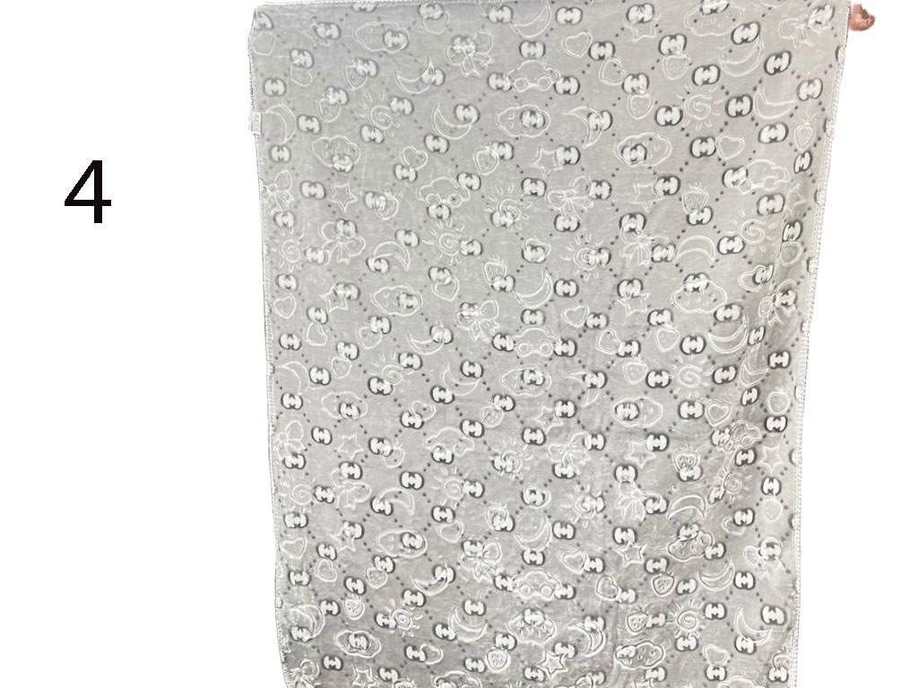 پتو مخمل پولیشی نوزادی طرح دار سایز 130*100 cm