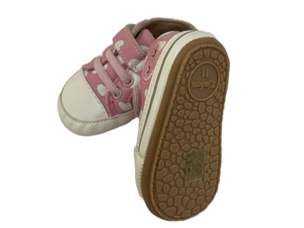 پاپوش استپ دار نوزادی مدل بند و چسب رنگ صورتی طرح قلب