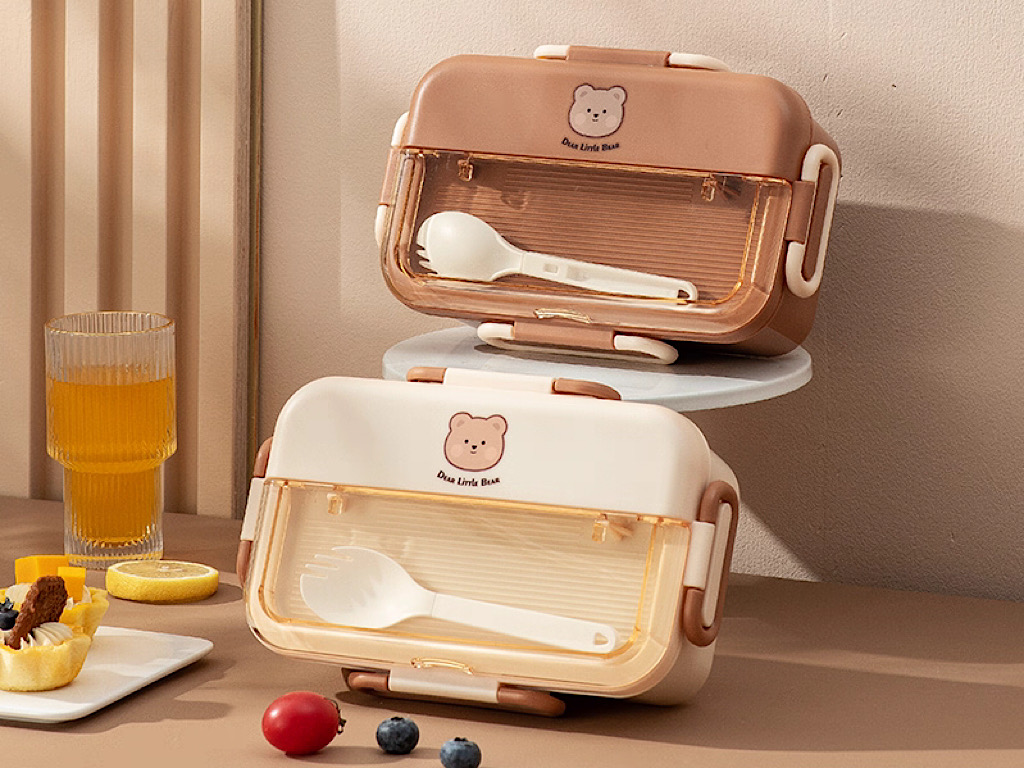 ظرف غذا استیل حجم 900 میلی لیتر دارای قاشق با قفل چهار طرفه خرس تدی