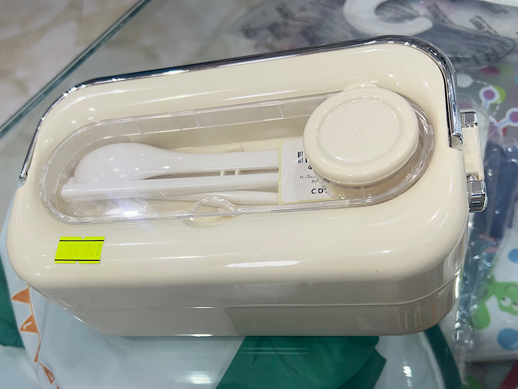 ظرف غذا استیل دارای قاشق و چاپستیک با قفل دوطرفه و دارای دسته