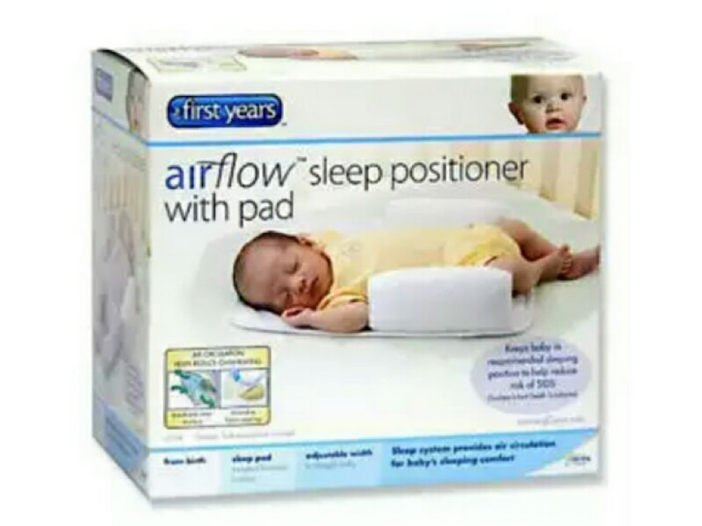 تشک غلت گیر نوزادی آنتی رفلاکس به همراه پد ضربه گیر فرست یرز  FIRST YEARS