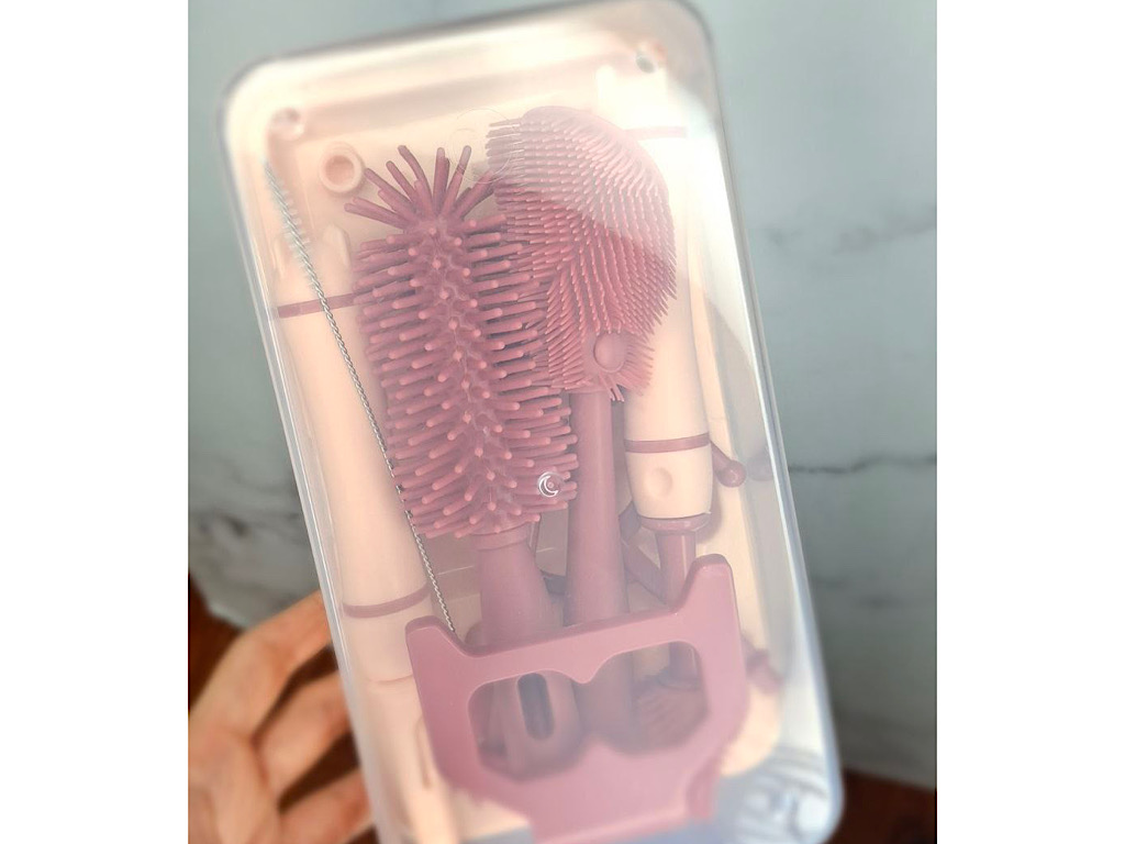 آبچکان و شیشه شور سیلیکونی قاب دار لوازم نوزاد و کودک