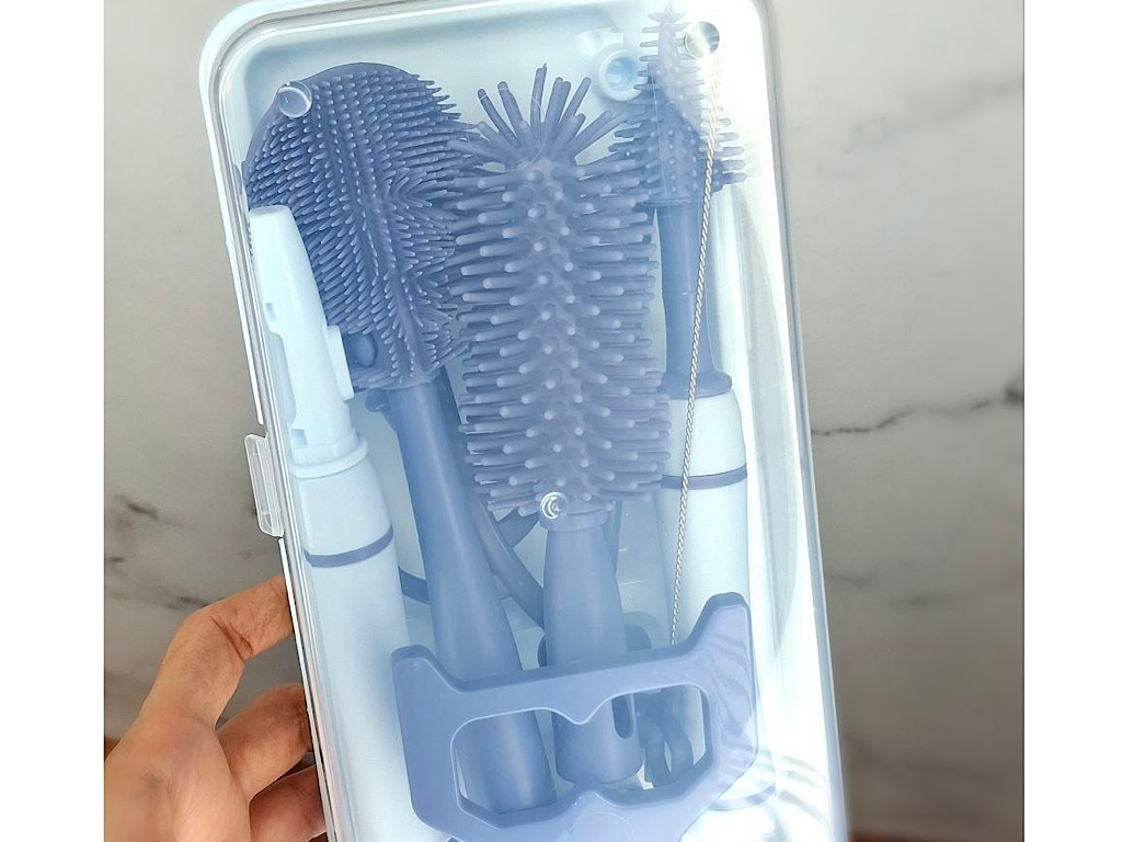 آبچکان و شیشه شور سیلیکونی قاب دار لوازم نوزاد و کودک