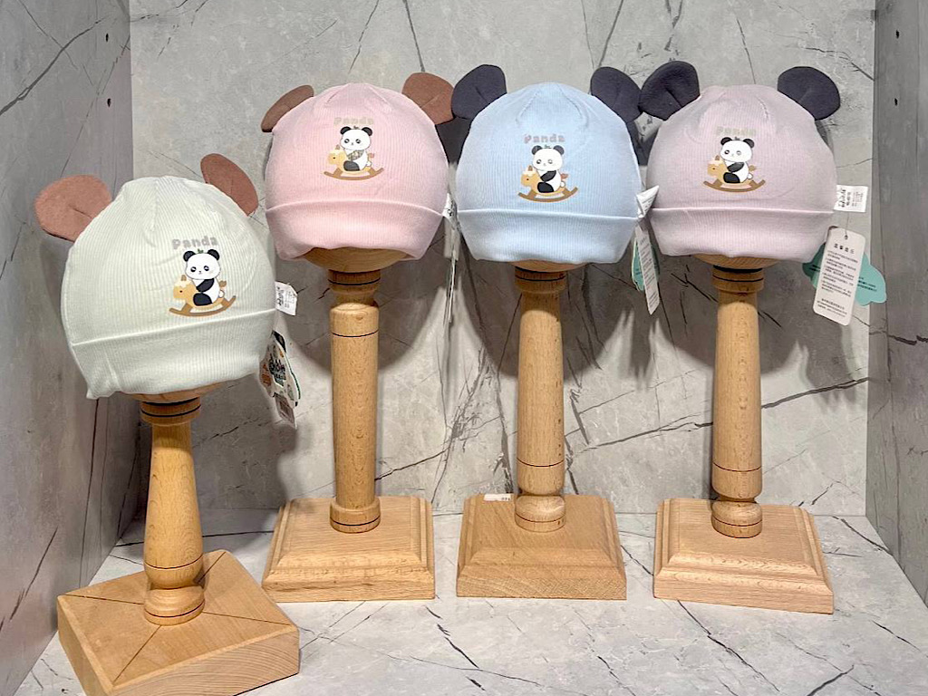 کلاه نخی دو لایه نوزادی گوشدار با طرح پاندا 0-3 ماه Dudula