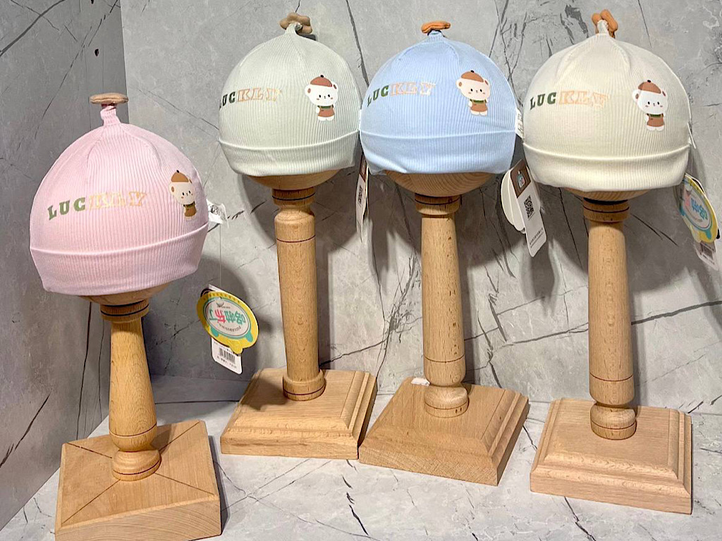 کلاه نخی دو لایه نوزادی گوشدار با طرح تدی 0-3 ماه Dudula