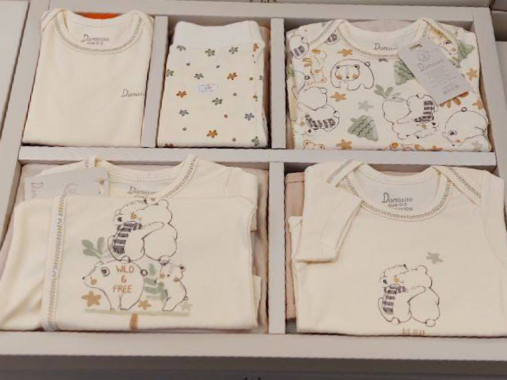 ست بیمارستانی 19 تکه نوزادی دخترانه طرح گل و حیوانات دانالو Danaloo