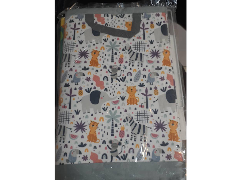 باکس مکعب مستطیل شکل لباس و اسباب بازی