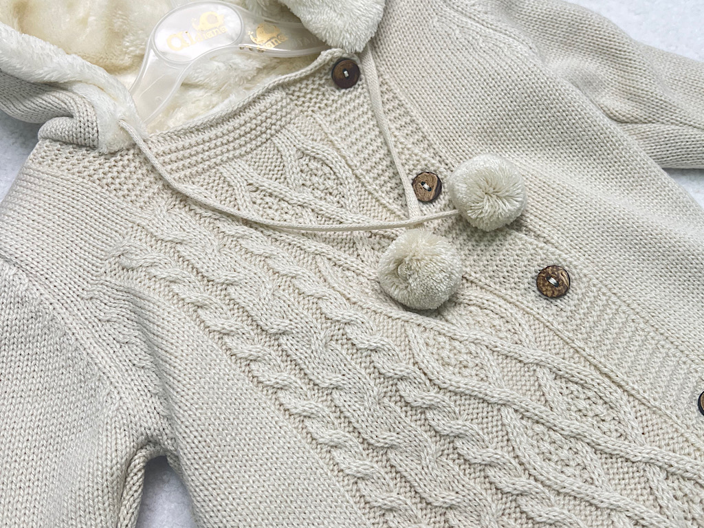 سرهمی بافت توکرکی نوزادی با کلاه خزدار کرم رنگ Aldiana