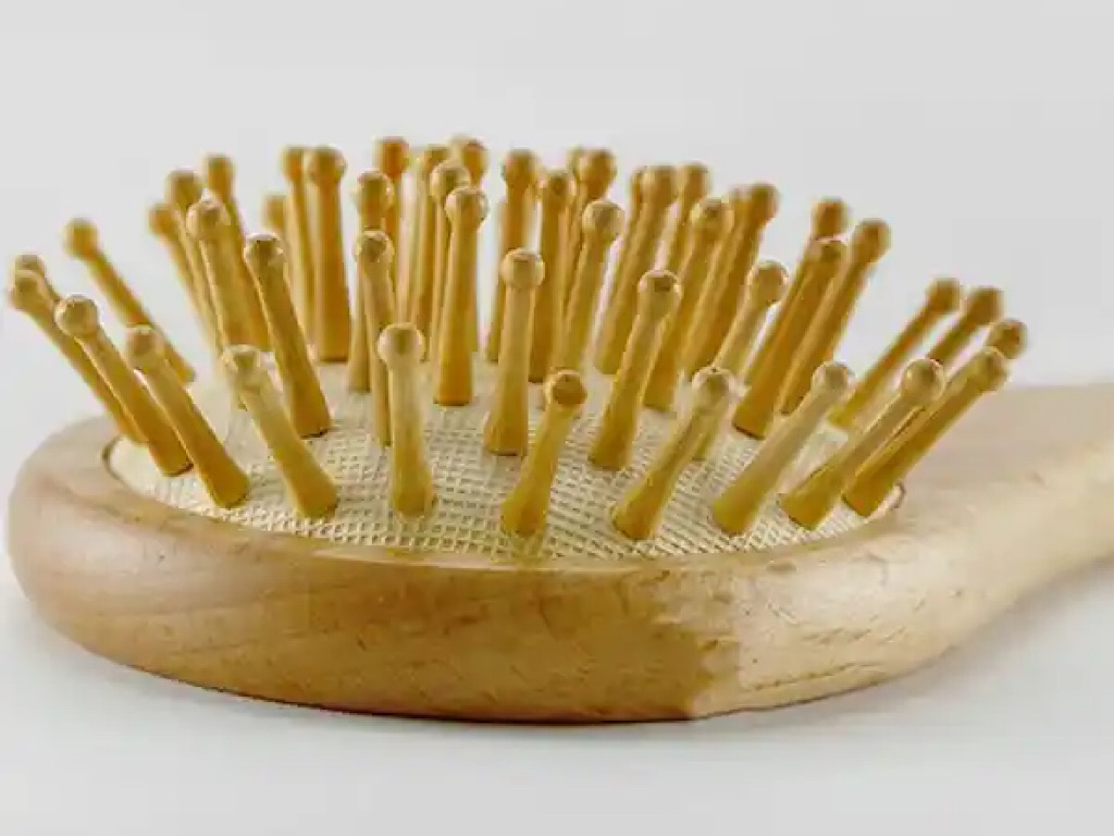 ست شانه و برس سه تکه چوبی نوزاد اونت AVENT