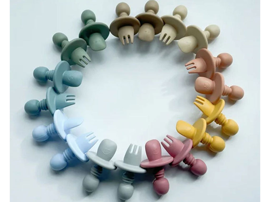 ست قاشق و چنگال سیلیکونی پستونکی