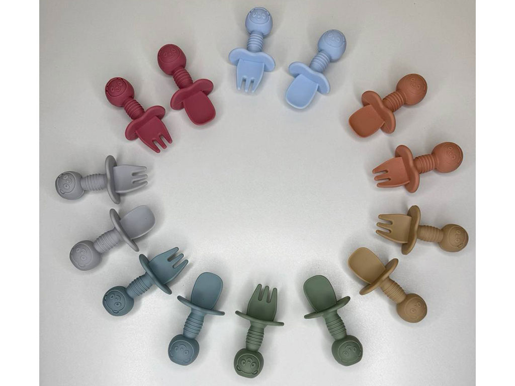 ست قاشق و چنگال سیلیکونی پستونکی