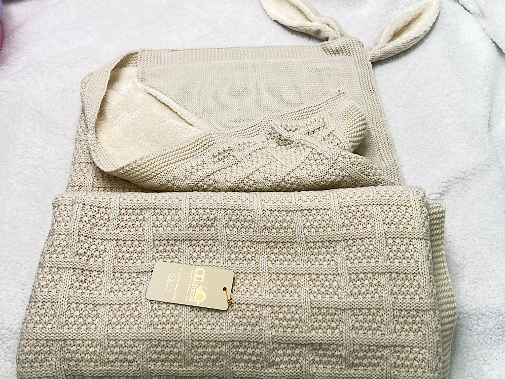 پتو بافت تو کرکی کلاه دار نوزادی آلدینا Aldiana