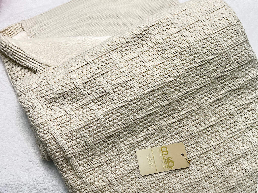 پتو بافت تو کرکی کلاه دار نوزادی آلدینا Aldiana