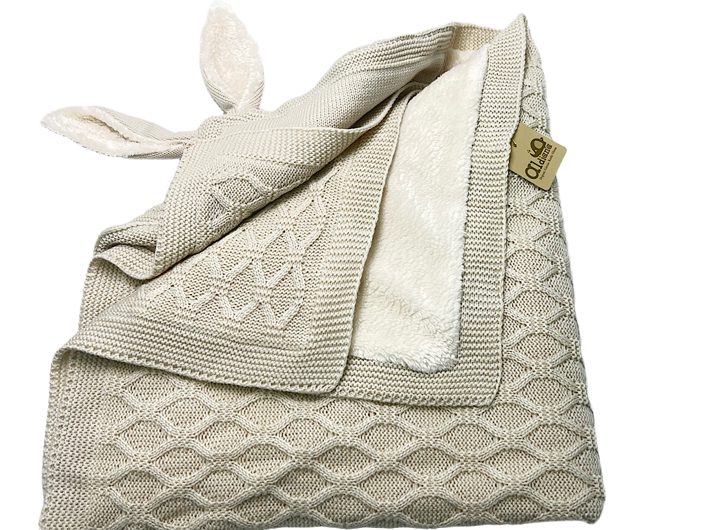 پتو بافت کلاه دار توکرکی و گوش دار آلدیانا Aldiana