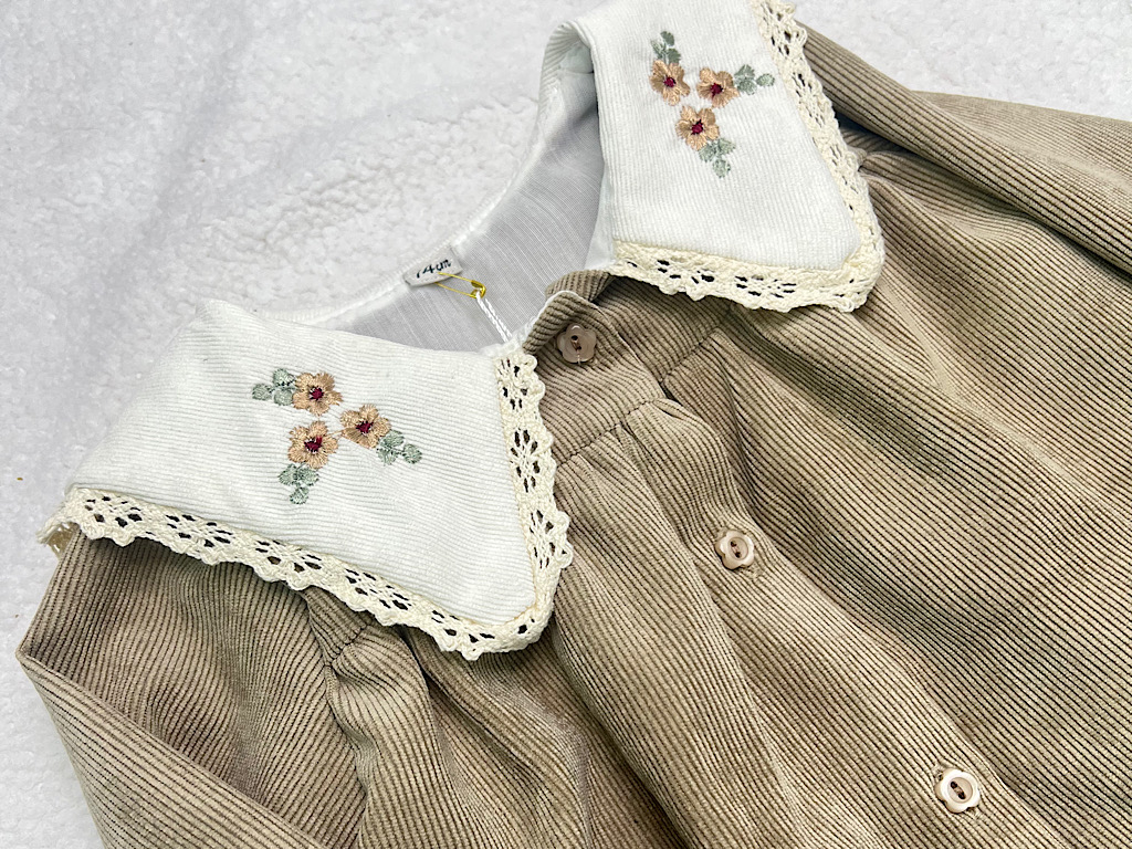 پیراهن دخترانه جنس مخمل کبریتی یقه گلدوزی  ماشی