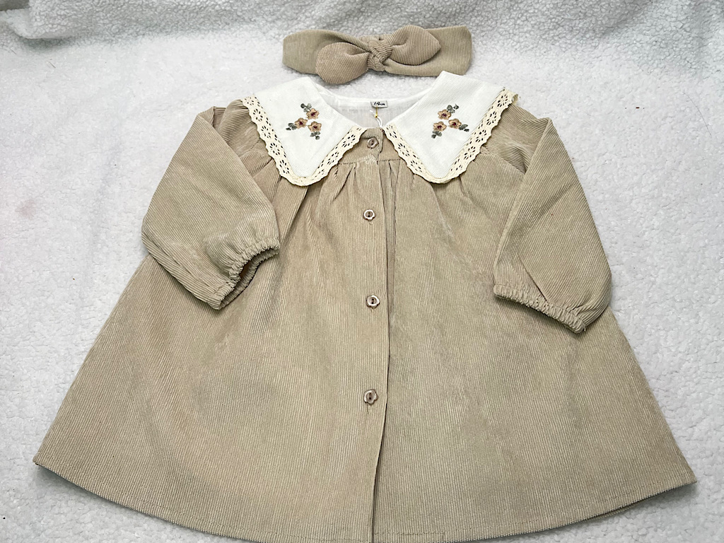 پیراهن دخترانه جنس مخمل کبریتی یقه گلدوزی  کرم روشن