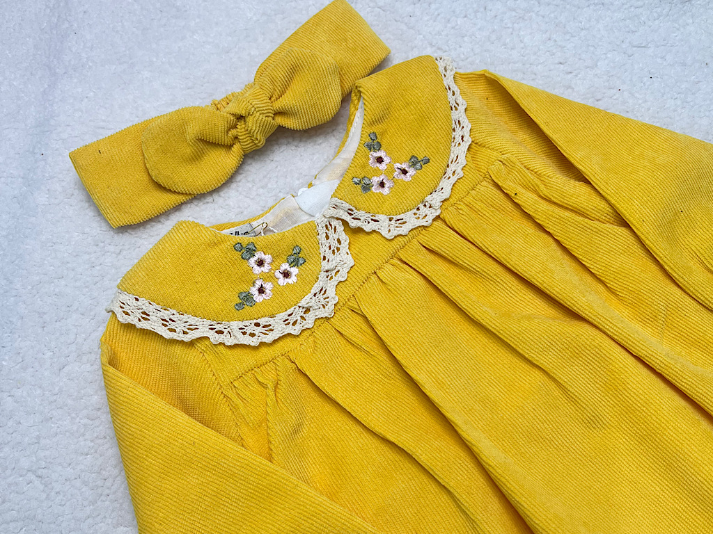 سارافون  دخترانه جنس مخمل کبریتی یقه گلدوزی  لیمویی