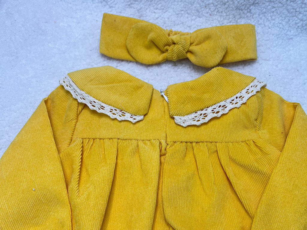 سارافون  دخترانه جنس مخمل کبریتی یقه گلدوزی  لیمویی