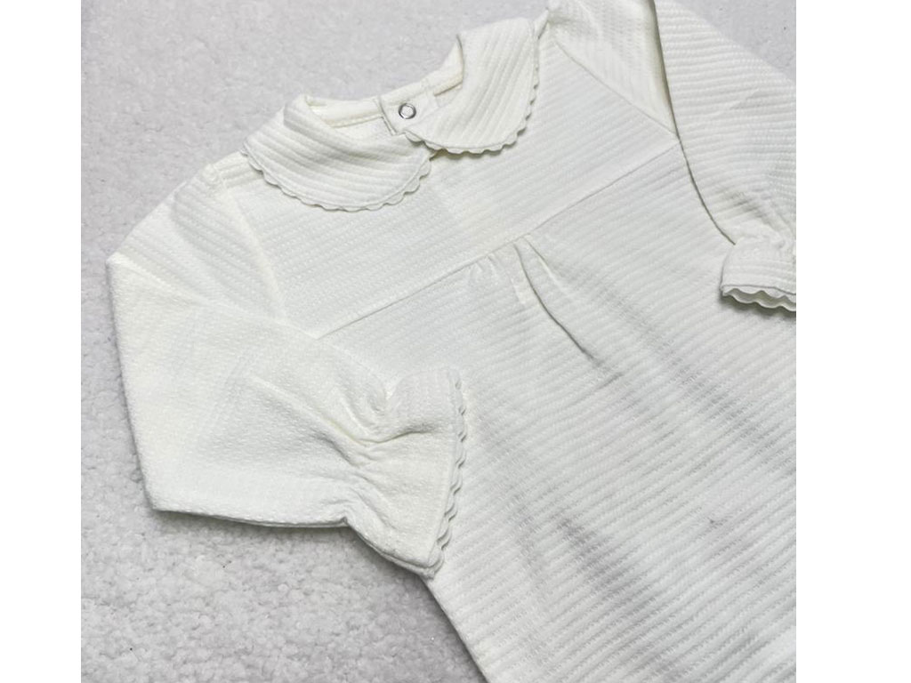 بادی آستین بلند نوزادی دخترانه رنگ شیری یقه BB