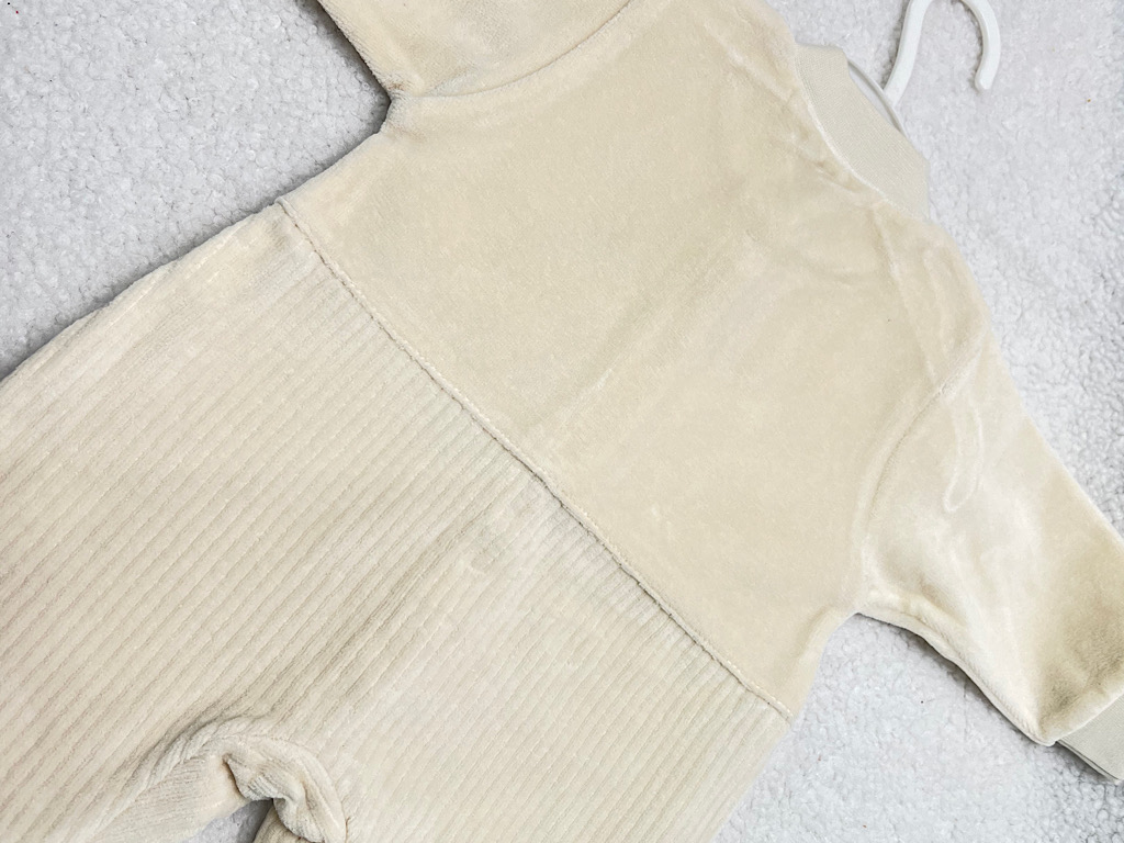 سرهمی جورابدار نوزادی طرح ماشین  g.a.y.e