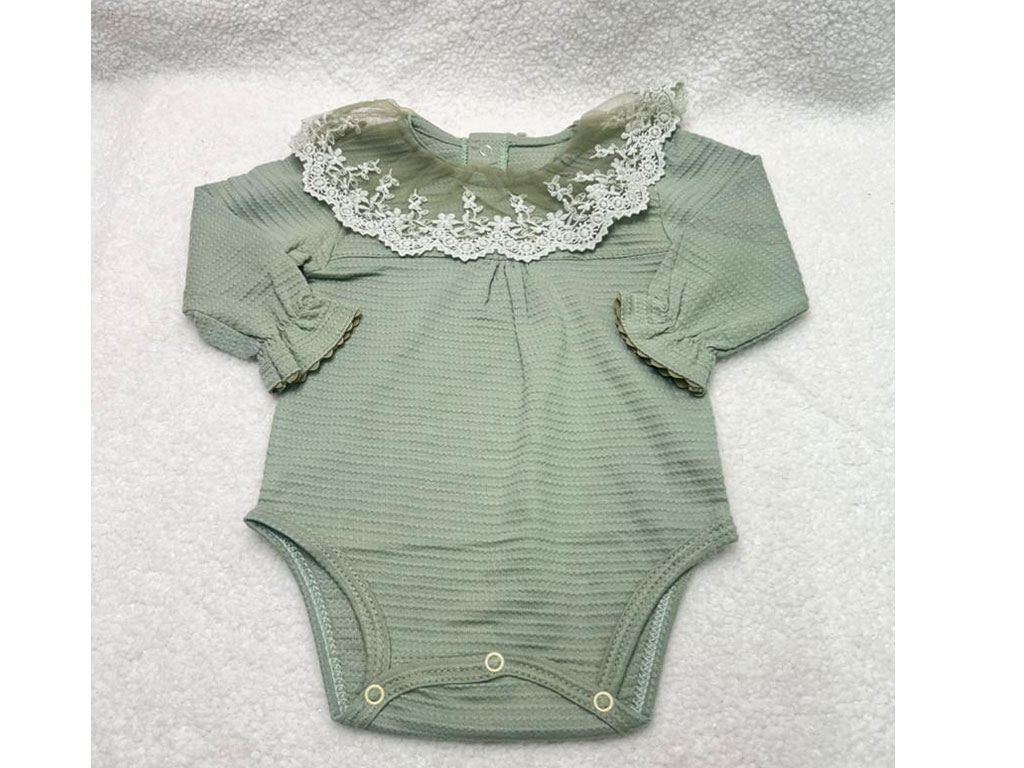 بادی آستین بلند نوزادی دخترانه رنگ سبز  یقه توری