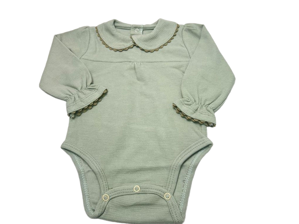 بادی آستین بلند نوزادی دخترانه رنگ سبز  یقه BB