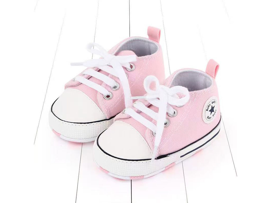 پاپوش نوزادی پسرانه طرح آل استار صورتی