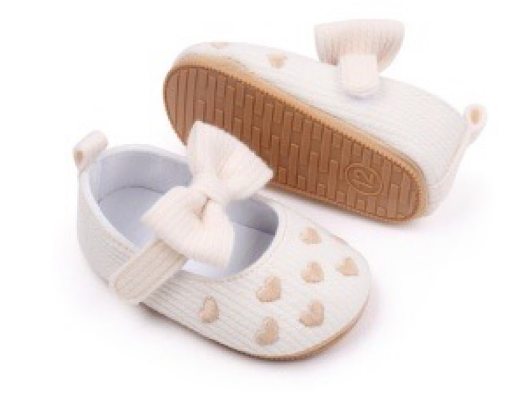 پاپوش پاپیون دار قلب برجسته