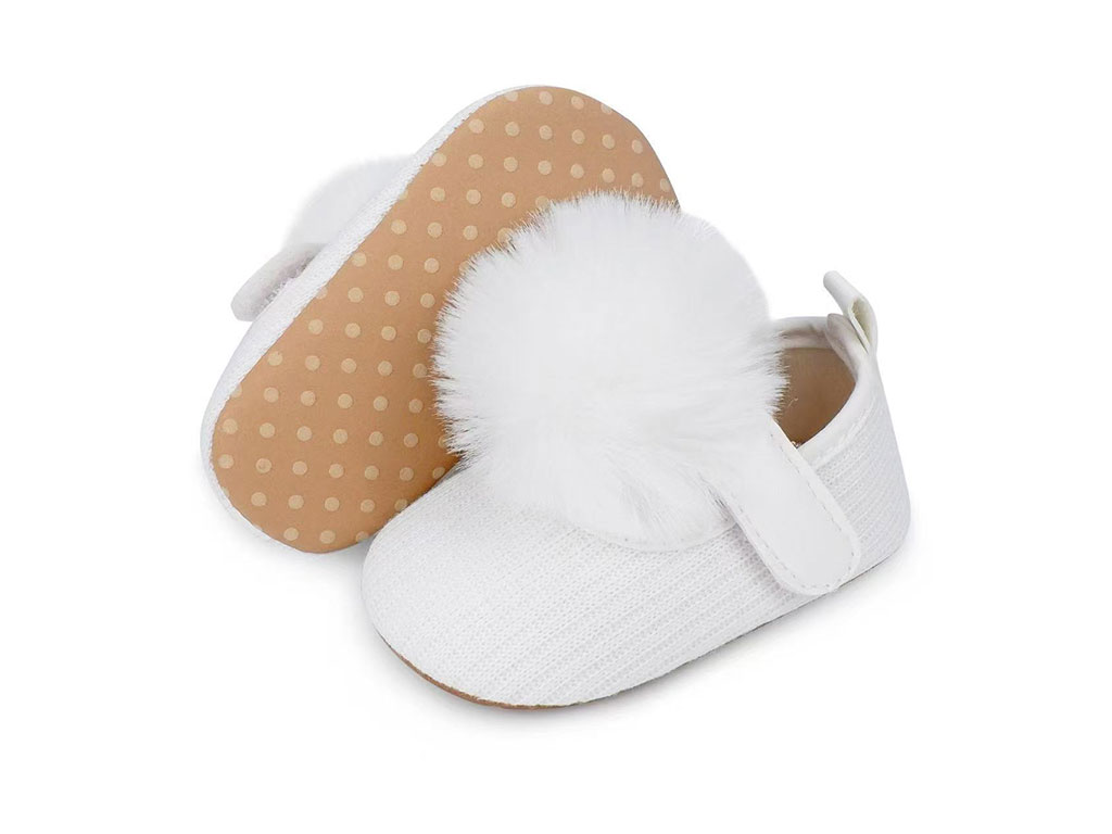 پاپوش سفید رنگ استپ دار نوزادی دخترانه طرح قاصدک