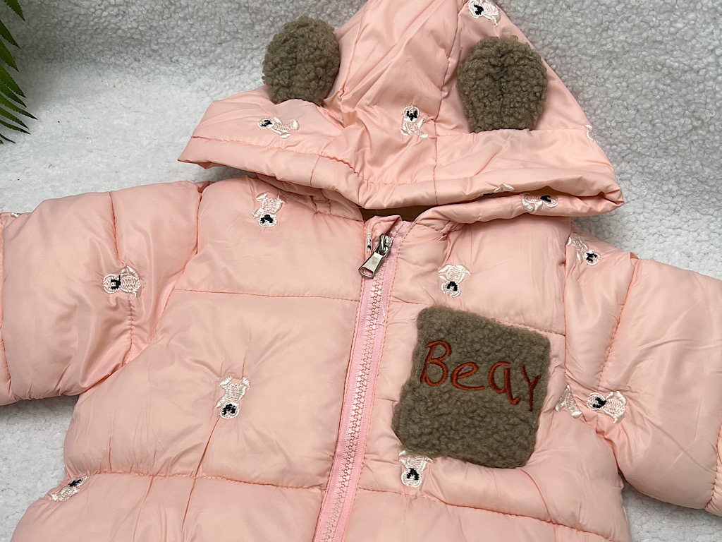 کاپشن سرهمی لاینردار و کلاه دار نوزادی صورتی رنگ با طرح گلدوزی