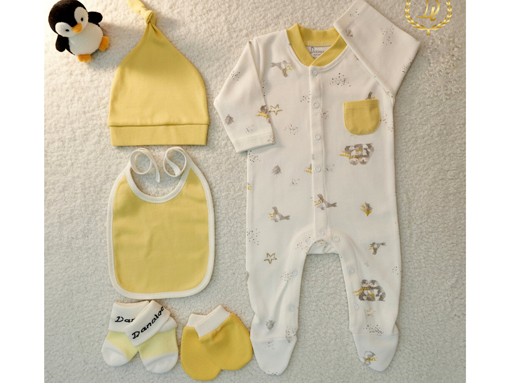 ست بیمارستانی 13 تکه نوزادی طرح پنگوئن دانالو Danaloo