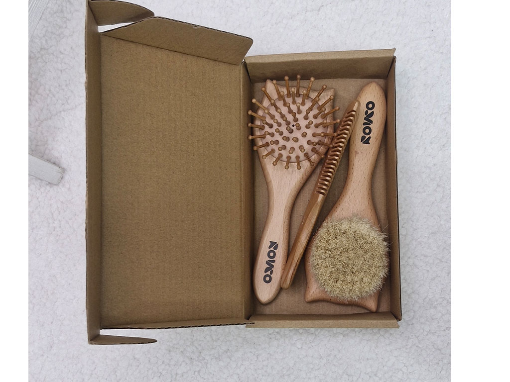 ست شانه و برس نوزادی  سه عددی Rovco