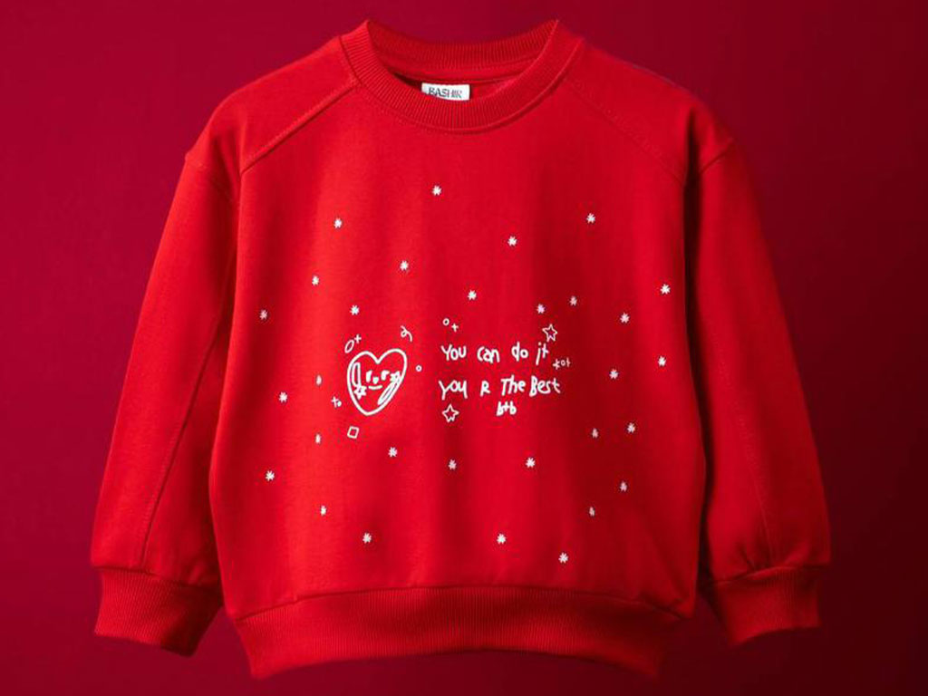 بلوز آستین بلند دورس قرمز رنگ طرح you can do it   بشیر Bashir