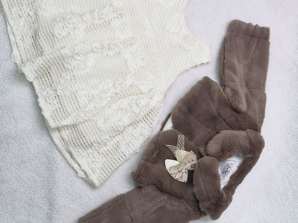 کت و سارافون گیپور  نوزادی دخترانه رنگ کرم نسکافه ای  نیوبرن