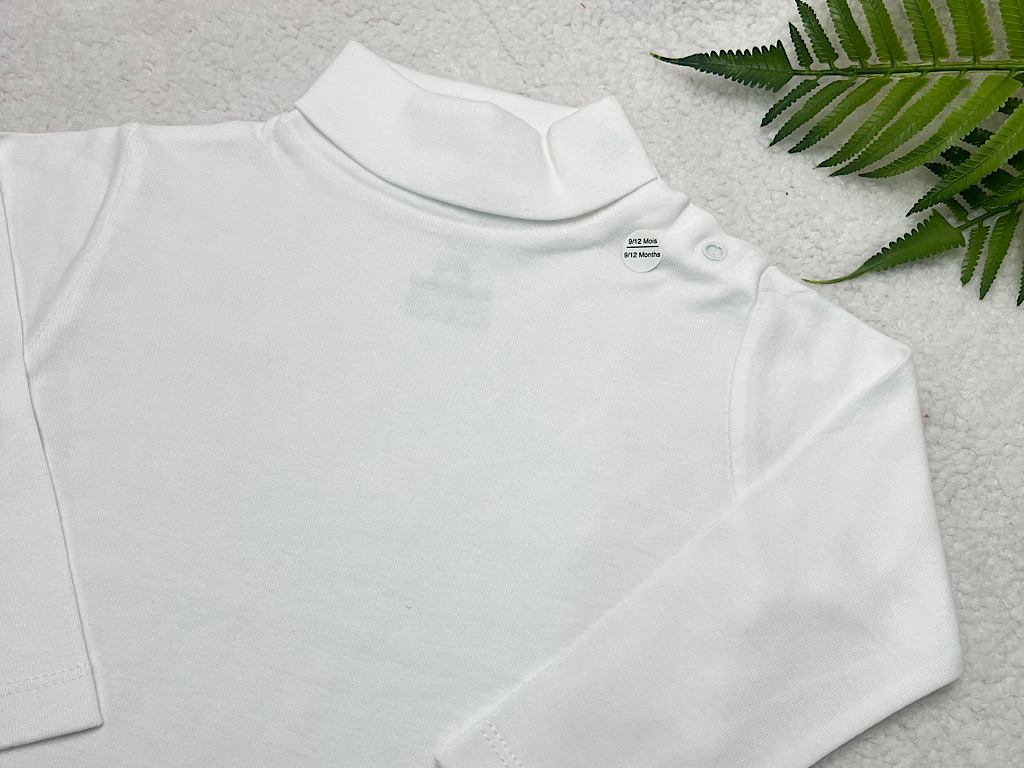 بلوز  نوزادی و کودک یقه اسکی سفید رنگ   آدمک Adamak