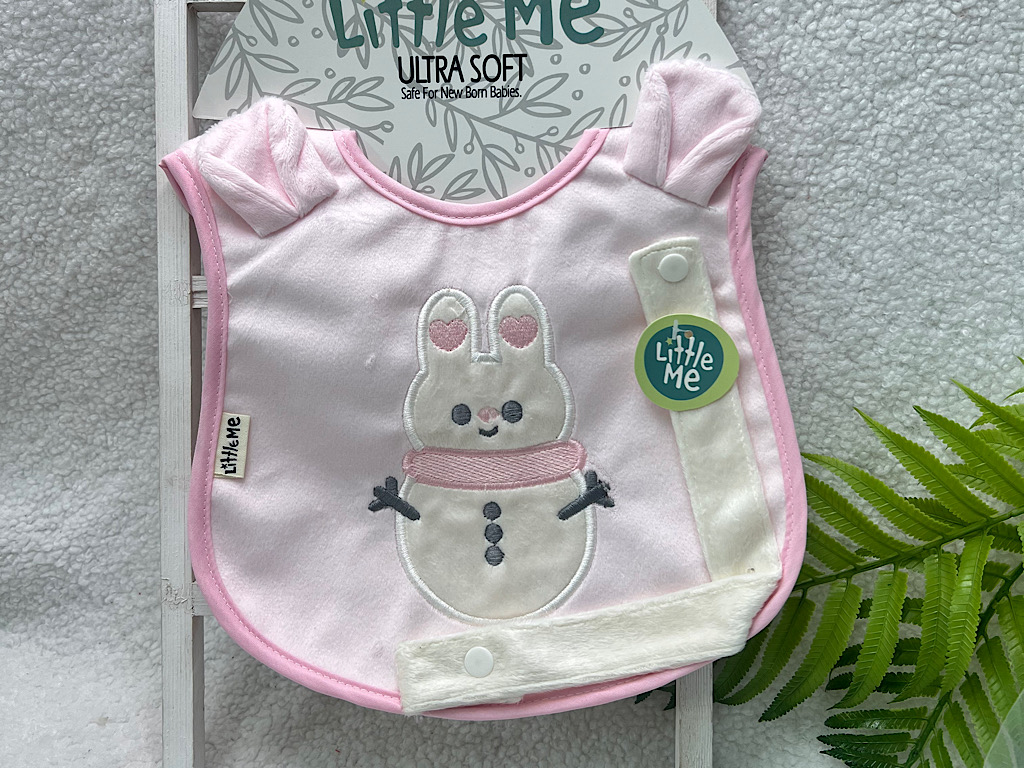 پیشبند نوزادی پسرانه با بند پستانک دکمه ای لیتل می little me