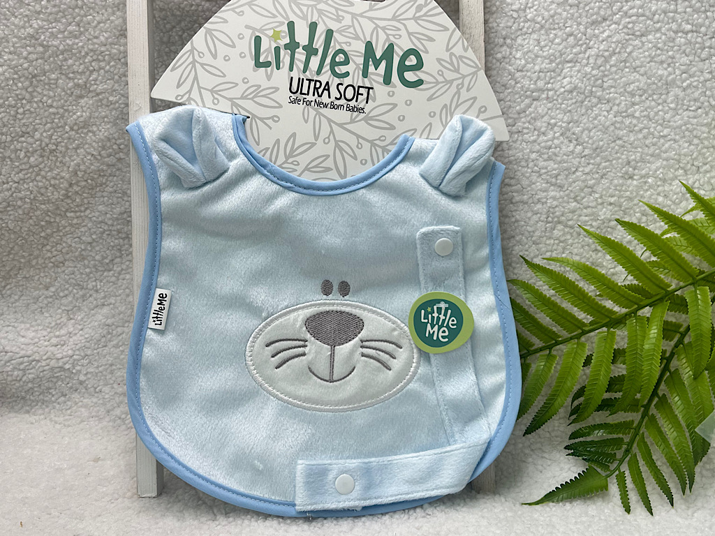 پیشبند نوزادی پسرانه با بند پستانک دکمه ای لیتل می little me