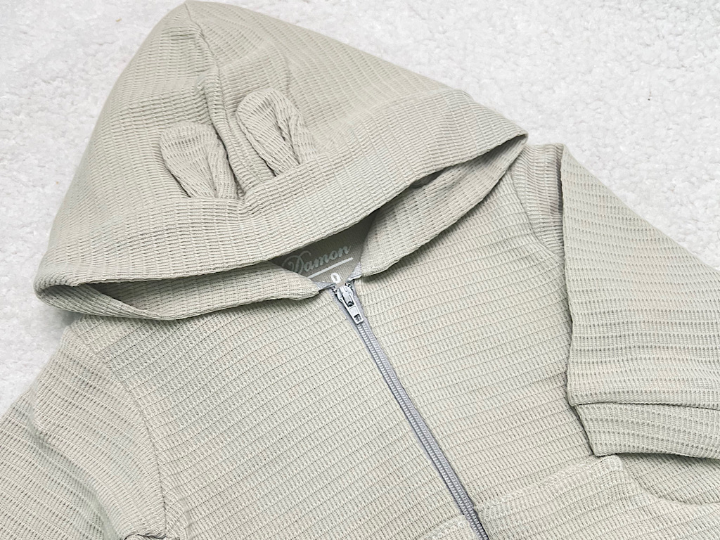 سرهمی جوراب و کلاه دار بیسکوییتی زیپ دار نوزادی رنگ  فیلی  روشن دامون damon