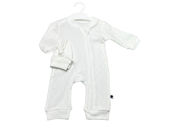 سرهمی نوزادی  زیپ و کلاه دار طرح قلب سوزنی رنگ سفید   کارامل caramell