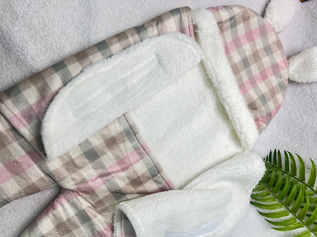 قنداق فرنگی  موهر داخل پولیشی